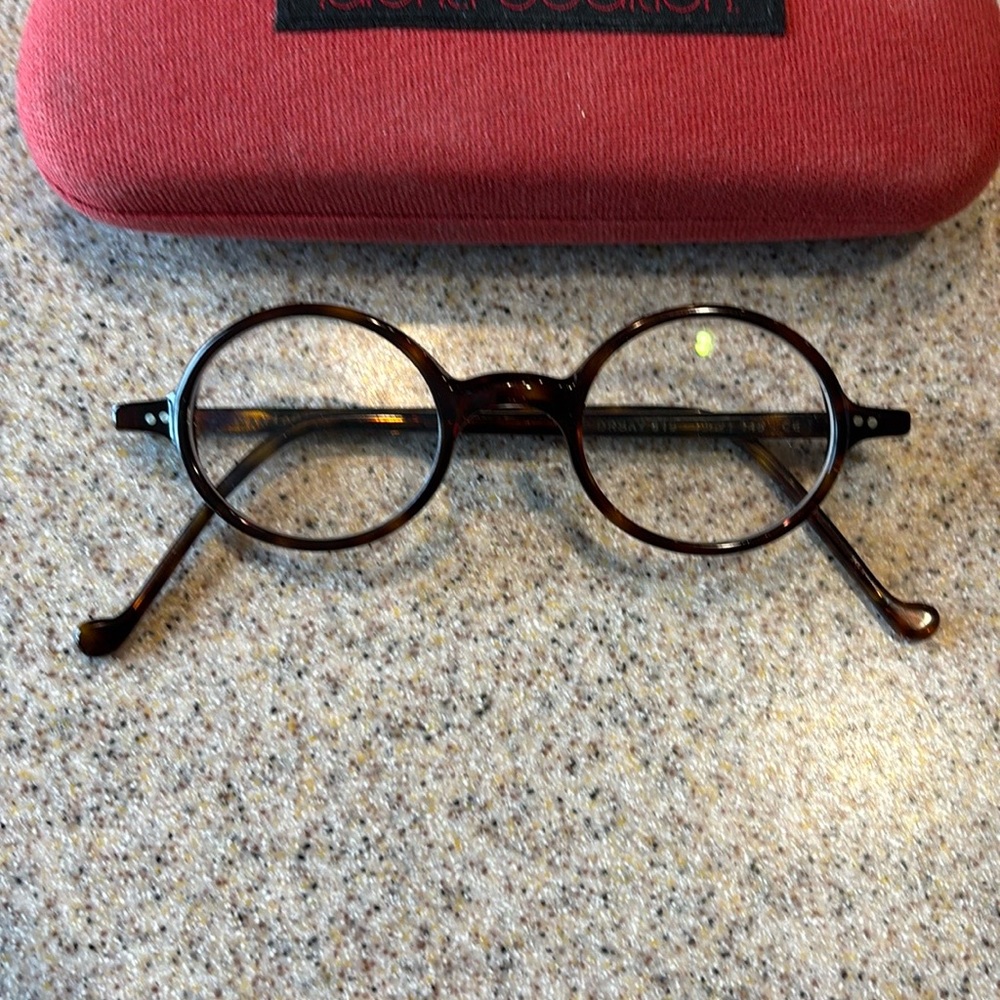 Tortoise rimmed glasses made in France - Picture 5 of 7